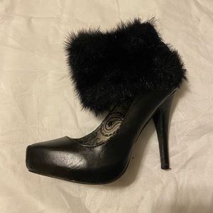 Black Faux Fur and Leather Pumps